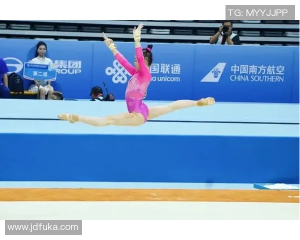 十五运会体操赛场新星闪烁 柯沁沁五金加身成最大赢家